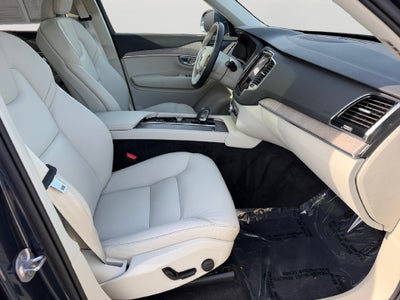 2024 Volvo XC90 B6 Plus Bright Theme 6-Seater Volvo Certified