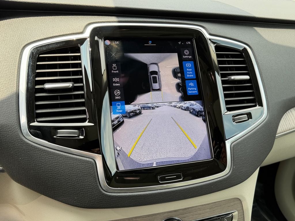 2024 Volvo XC90 B6 Plus Bright Theme 6-Seater Volvo Certified