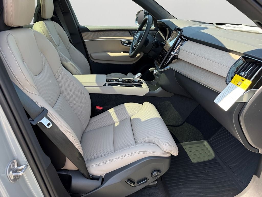 2026 Volvo XC90 B6 Ultra