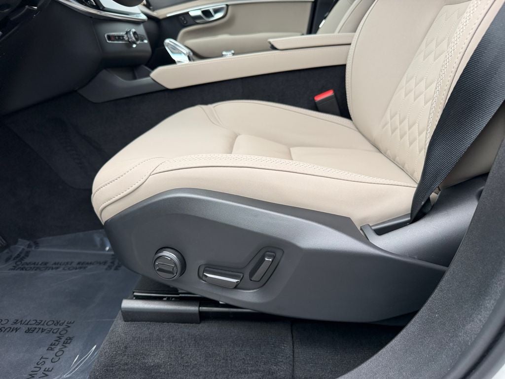 2026 Volvo XC90 B6 Plus 7-Seater Volvo Certified