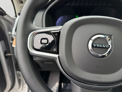 2025 Volvo XC90 B6 Plus 7-Seater