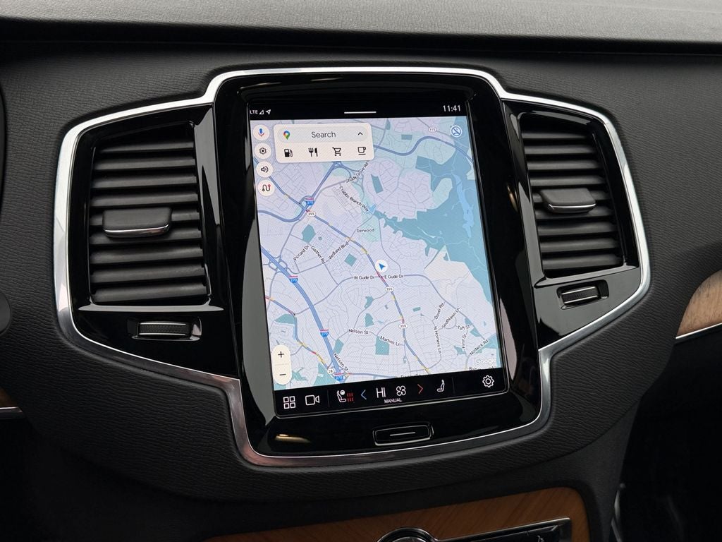 2025 Volvo XC90 B6 Plus 7-Seater