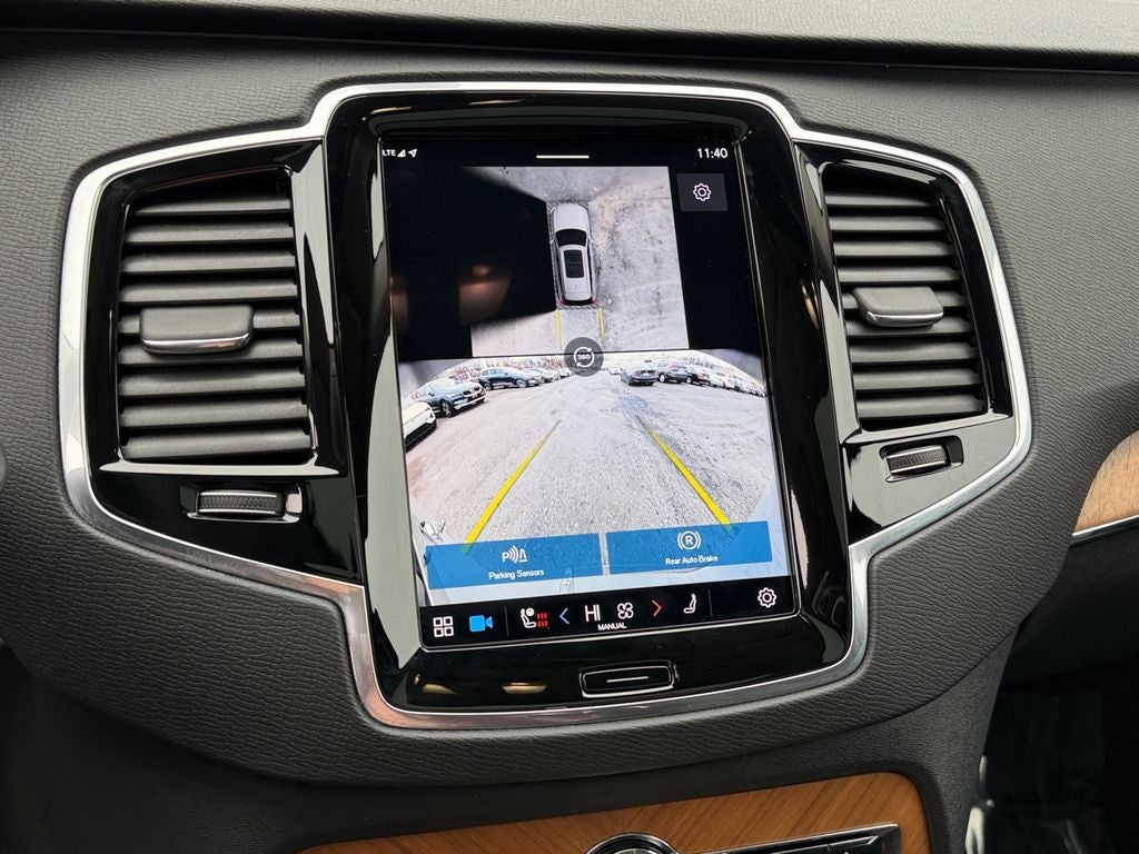 2025 Volvo XC90 B6 Plus 7-Seater