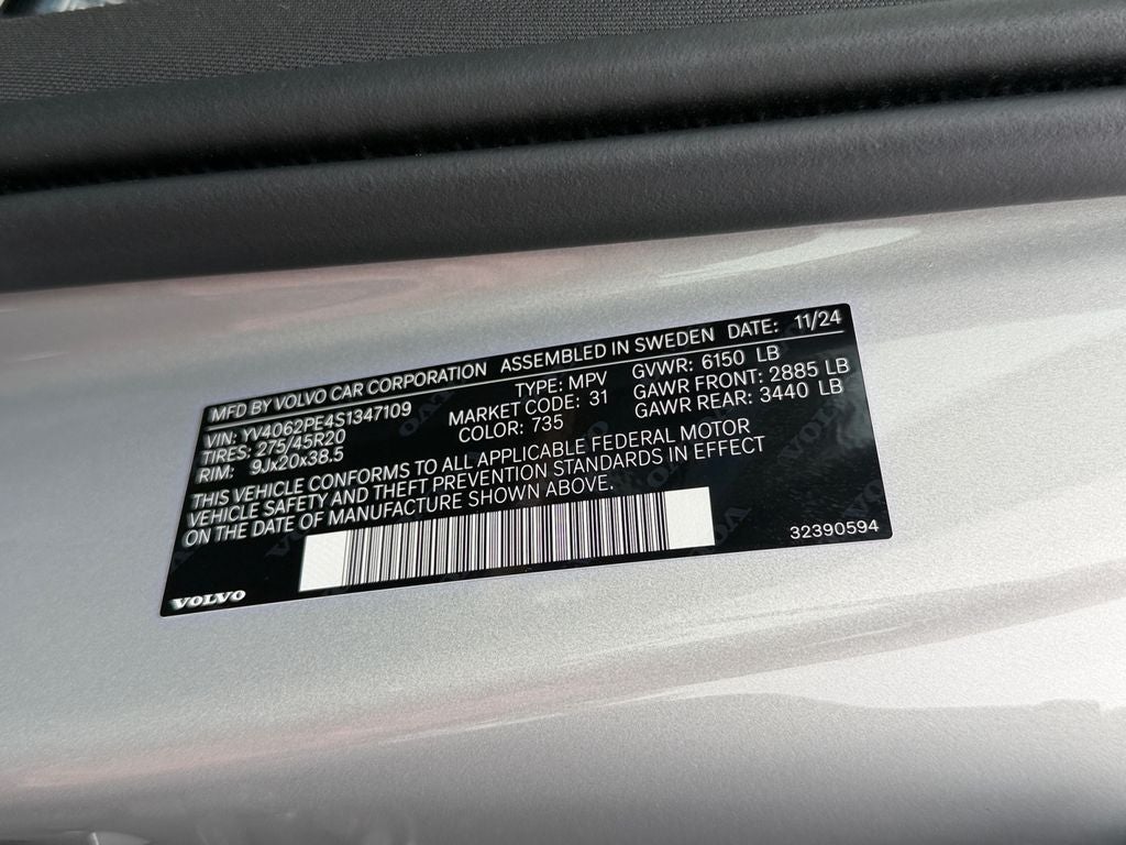 2025 Volvo XC90 B6 Plus 7-Seater