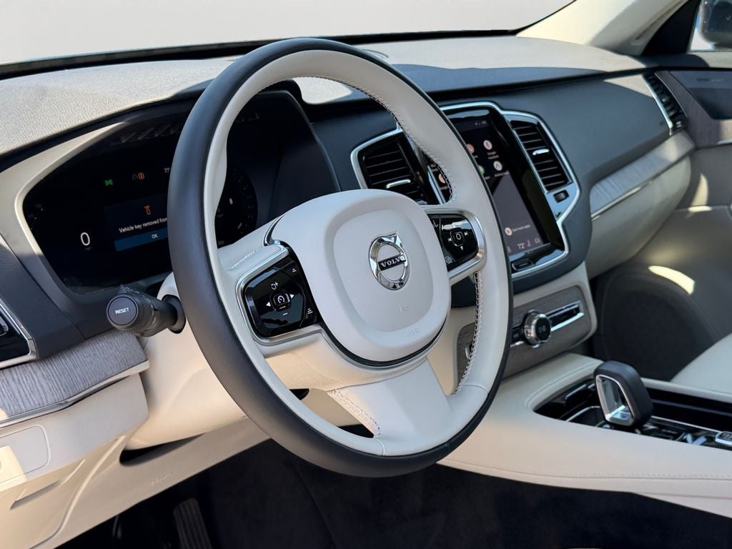 2024 Volvo XC90 B6 Plus Bright Theme Volvo Certified