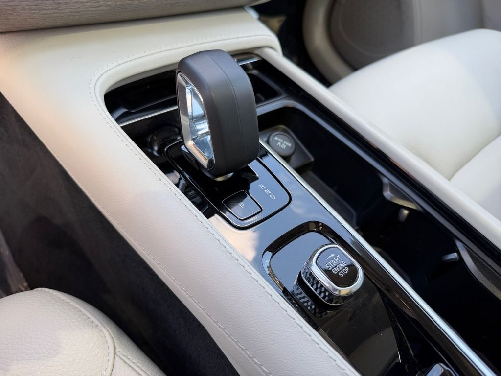 2024 Volvo XC90 B6 Plus Bright Theme Volvo Certified