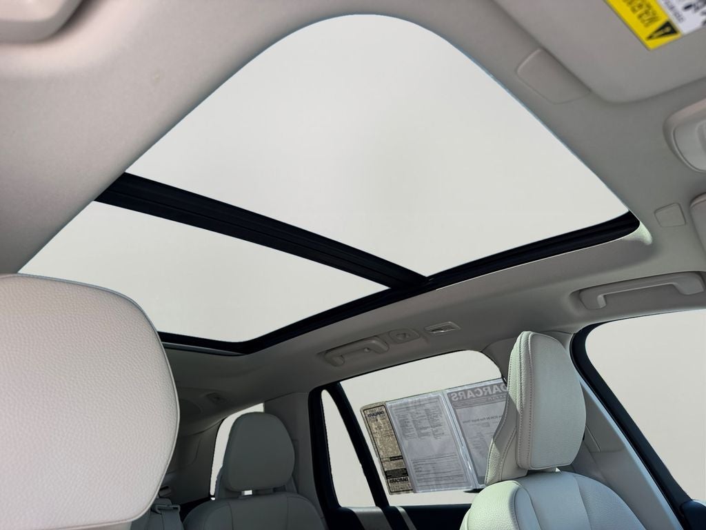 2024 Volvo XC90 B6 Plus Bright Theme Volvo Certified