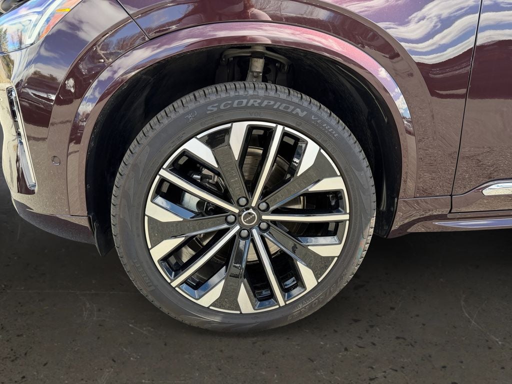 2026 Volvo XC90 B6 Plus 7-Seater