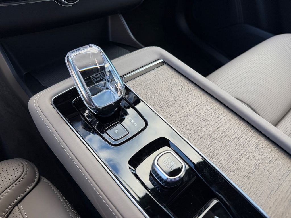 2026 Volvo XC90 B6 Ultra