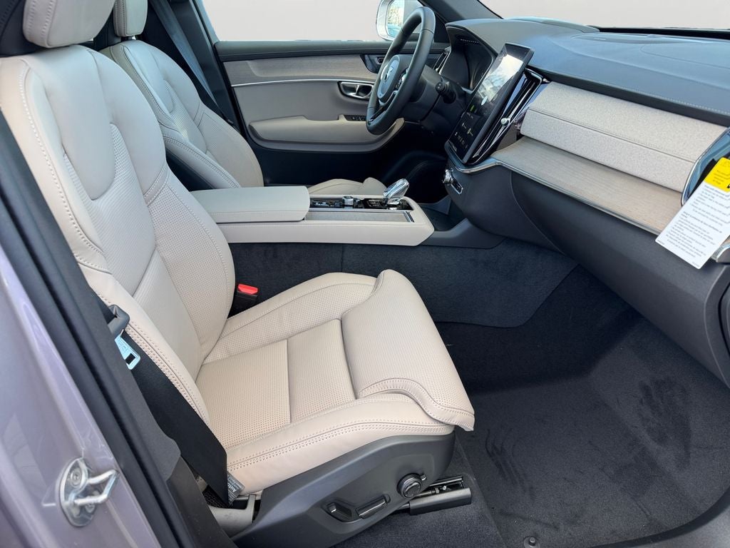 2026 Volvo XC90 B6 Ultra