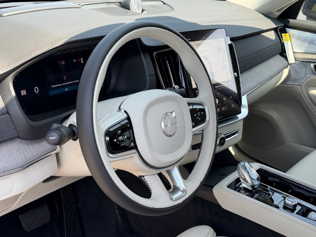2026 Volvo XC90 B6 Ultra