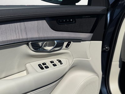 2026 Volvo XC90 B6 Ultra