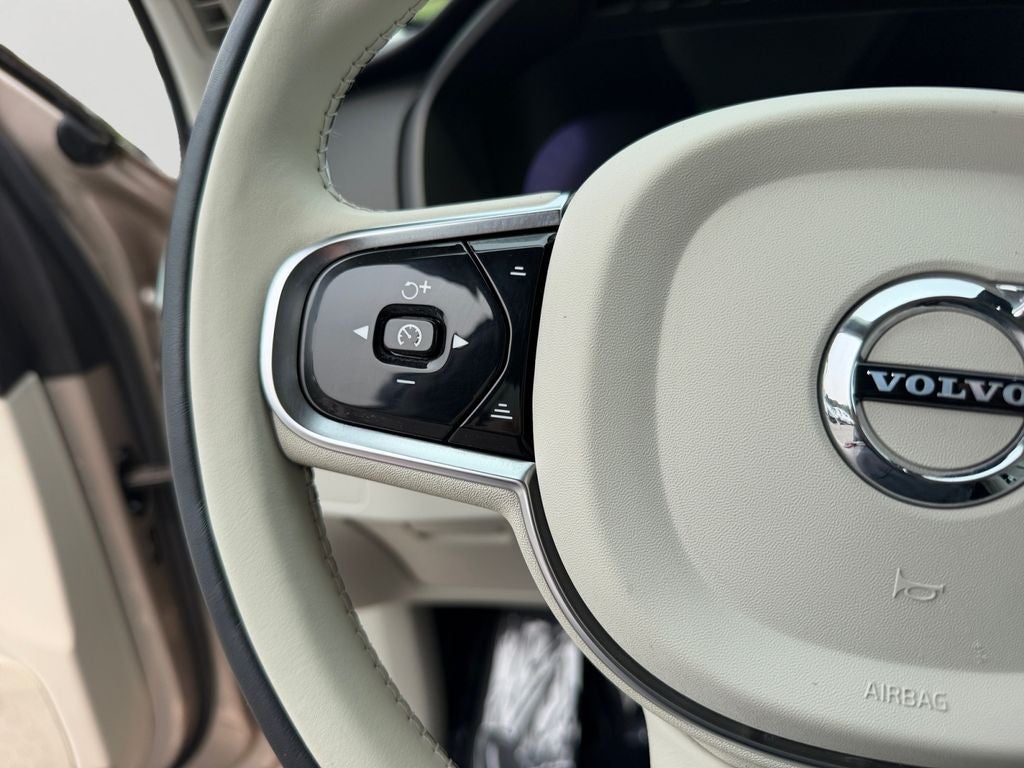2023 Volvo XC90 B6 Plus 7-Seater Volvo Certified