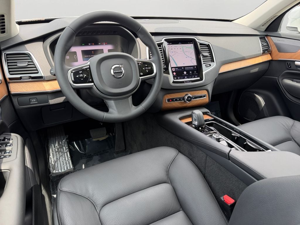 2023 Volvo XC90 B6 Plus 7-Seater