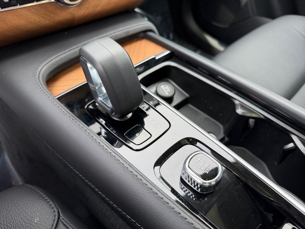 2023 Volvo XC90 B6 Plus 7-Seater