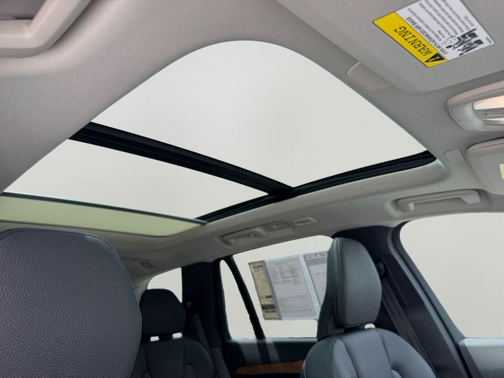 2023 Volvo XC90 B6 Plus 7-Seater