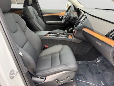2023 Volvo XC90 B6 Plus 7-Seater