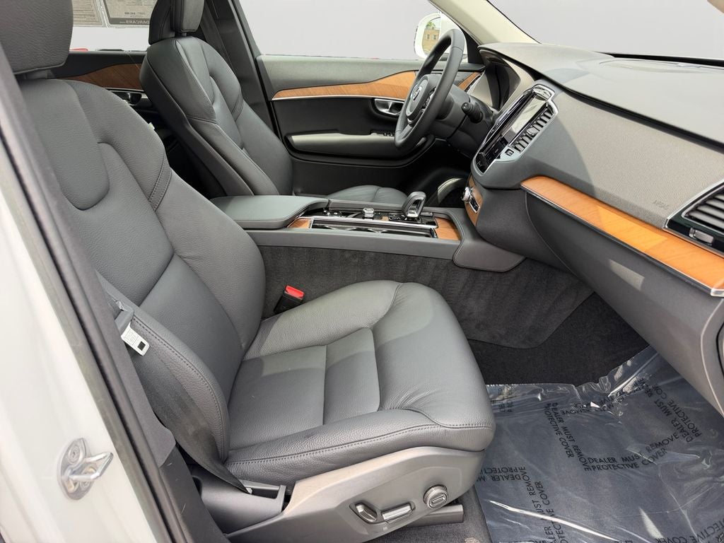 2023 Volvo XC90 B6 Plus 7-Seater