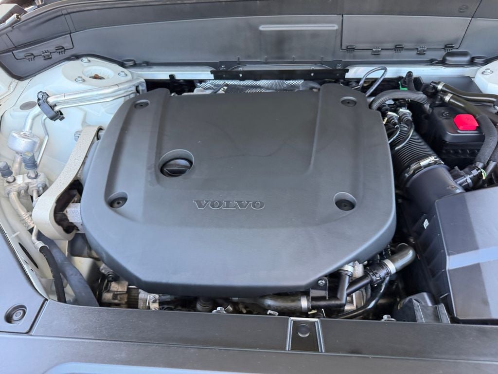 2023 Volvo XC90 B6 Core Volvo Certified