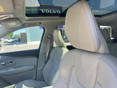 2023 Volvo XC90 B6 Core