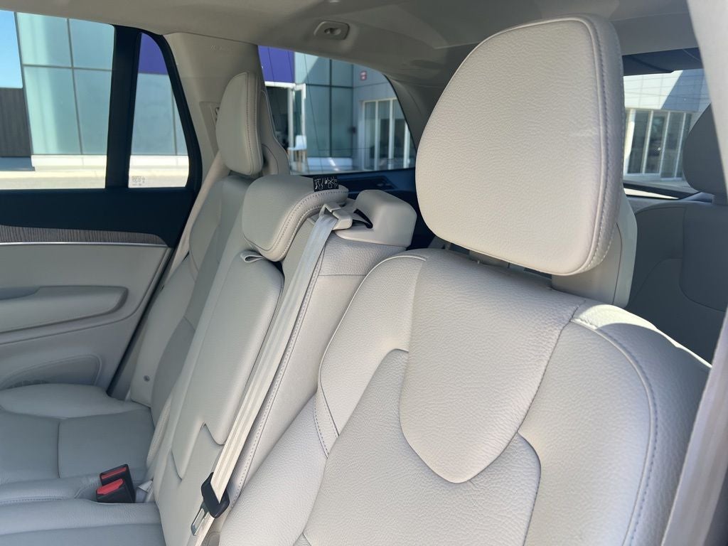 2023 Volvo XC90 B6 Core