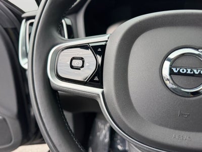 2020 Volvo V60 Cross Country T5