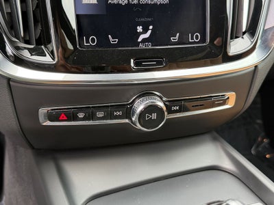 2020 Volvo V60 Cross Country T5