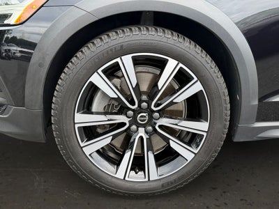 2020 Volvo V60 Cross Country T5
