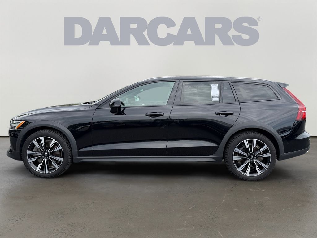 2020 Volvo V60 Cross Country T5