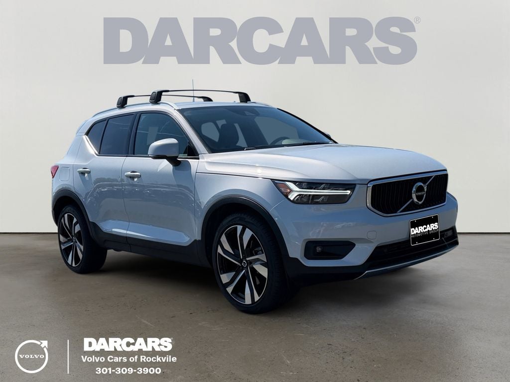 2021 Volvo XC40 Momentum T5 AWD