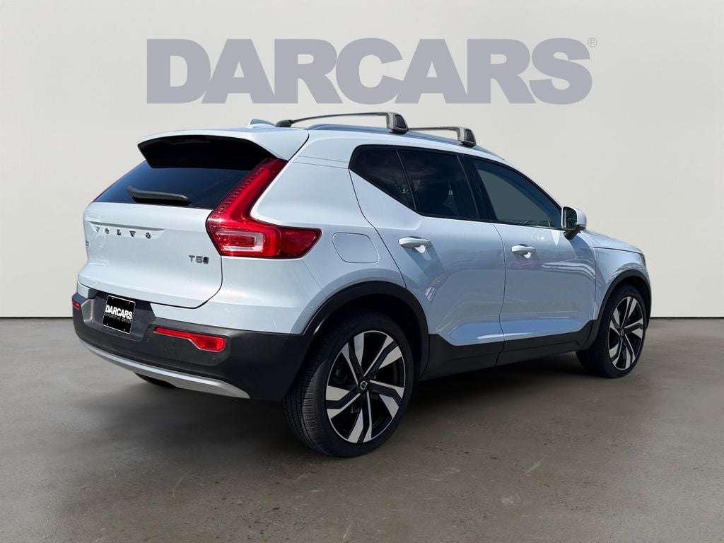 2021 Volvo XC40 Momentum T5 AWD