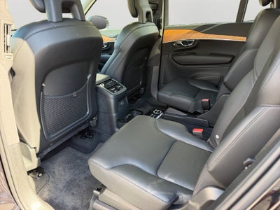 2022 Volvo XC90 Recharge Plug-In Hybrid T8 Inscription Expression 6 Passenger