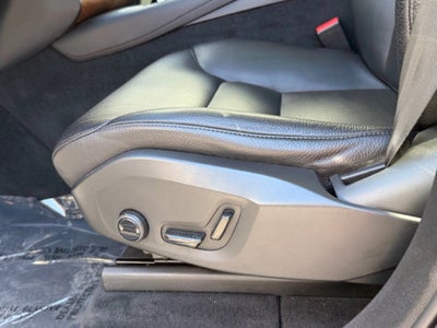 2022 Volvo XC90 Recharge Plug-In Hybrid T8 Inscription Expression 6 Passenger
