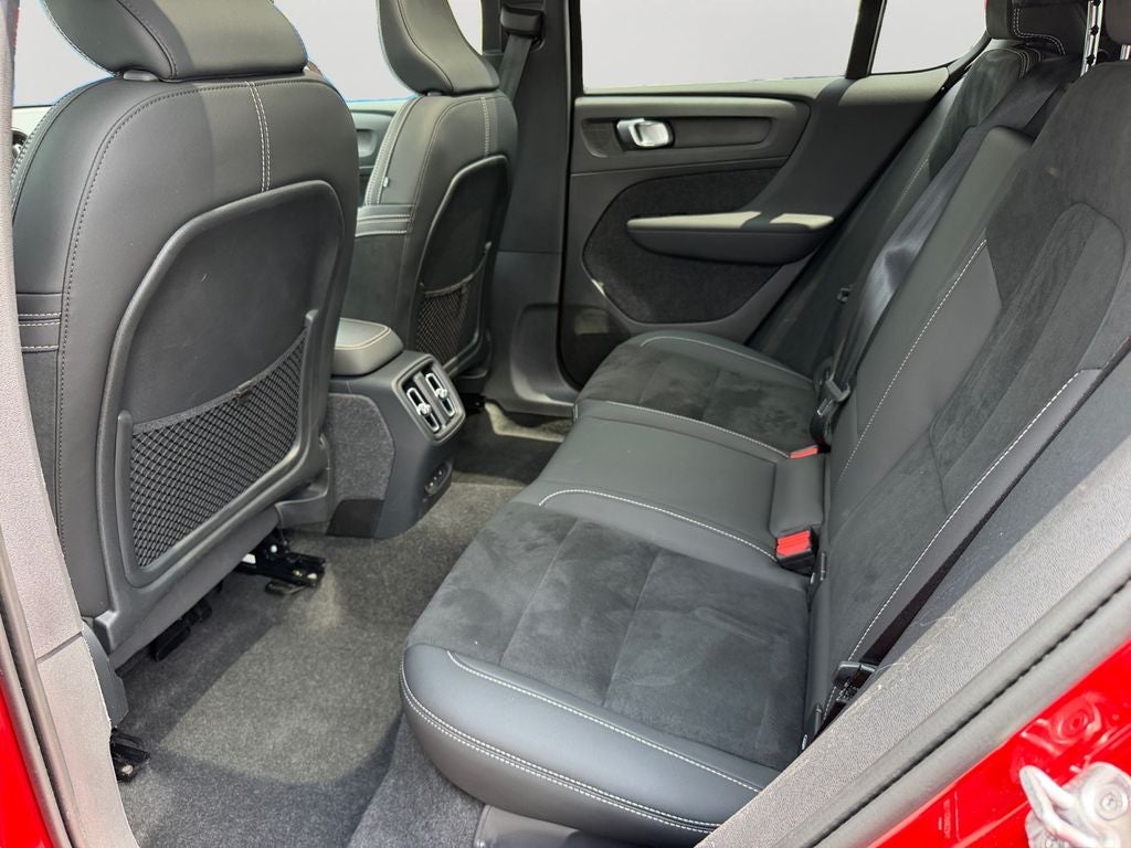 2023 Volvo C40 Recharge Pure Electric Ultimate Volvo Certified