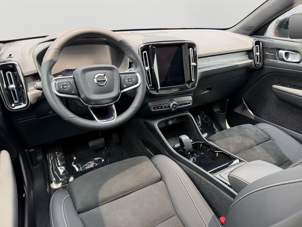 2023 Volvo C40 Recharge Pure Electric Ultimate Volvo Certified