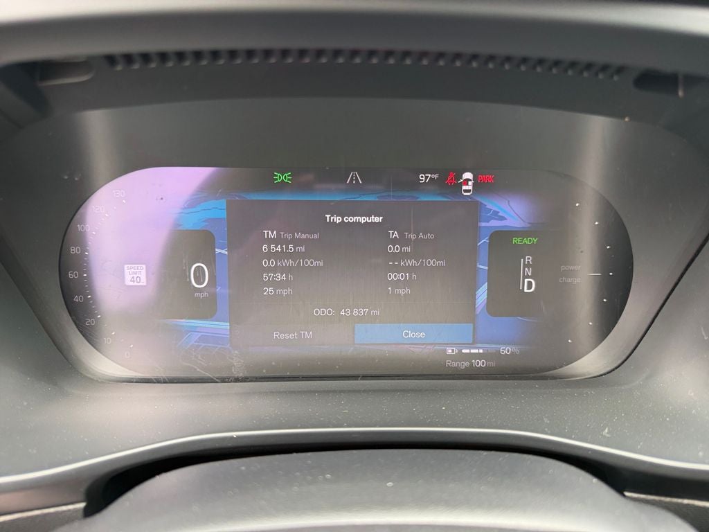 2023 Volvo C40 Recharge Pure Electric Ultimate Volvo Certified