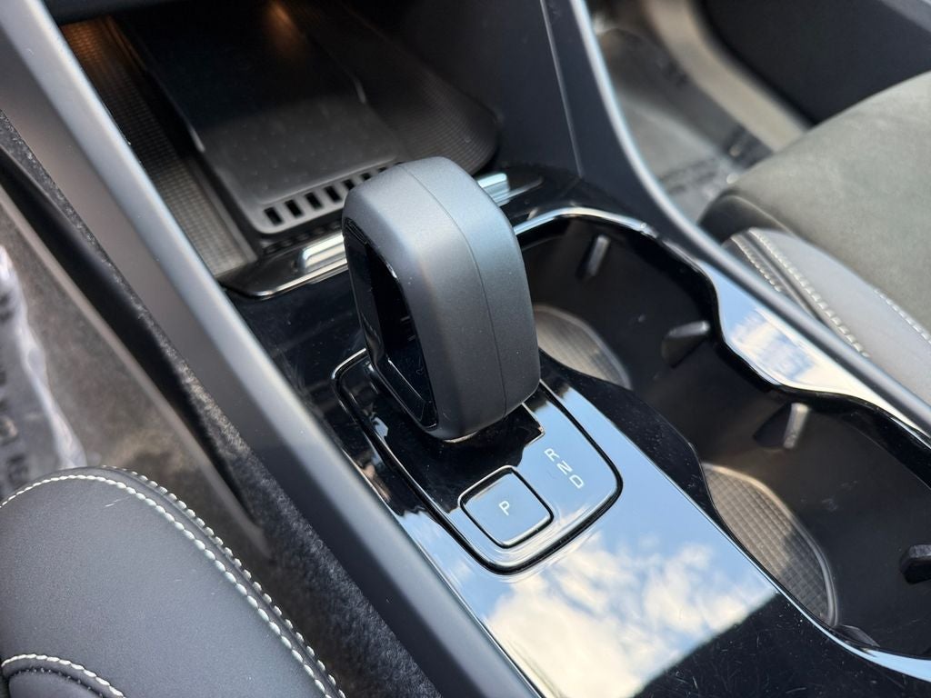2023 Volvo C40 Recharge Pure Electric Ultimate