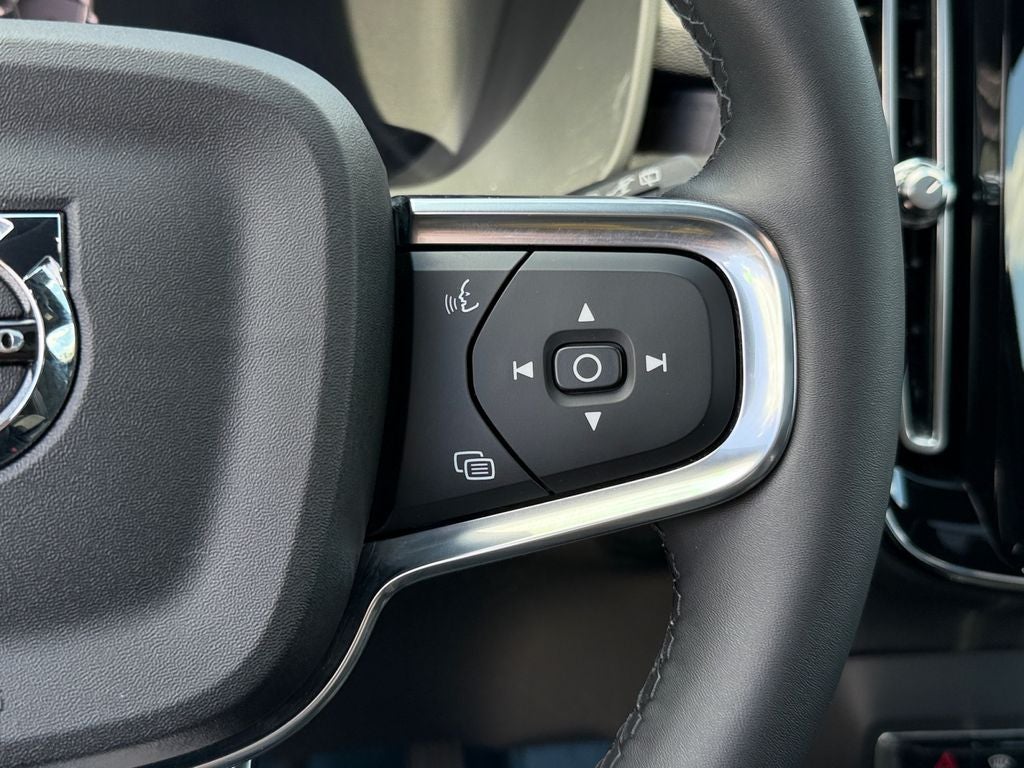 2023 Volvo XC40 Recharge Pure Electric Twin Plus