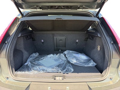 2026 Volvo EX40 Single Motor Extended Range Plus