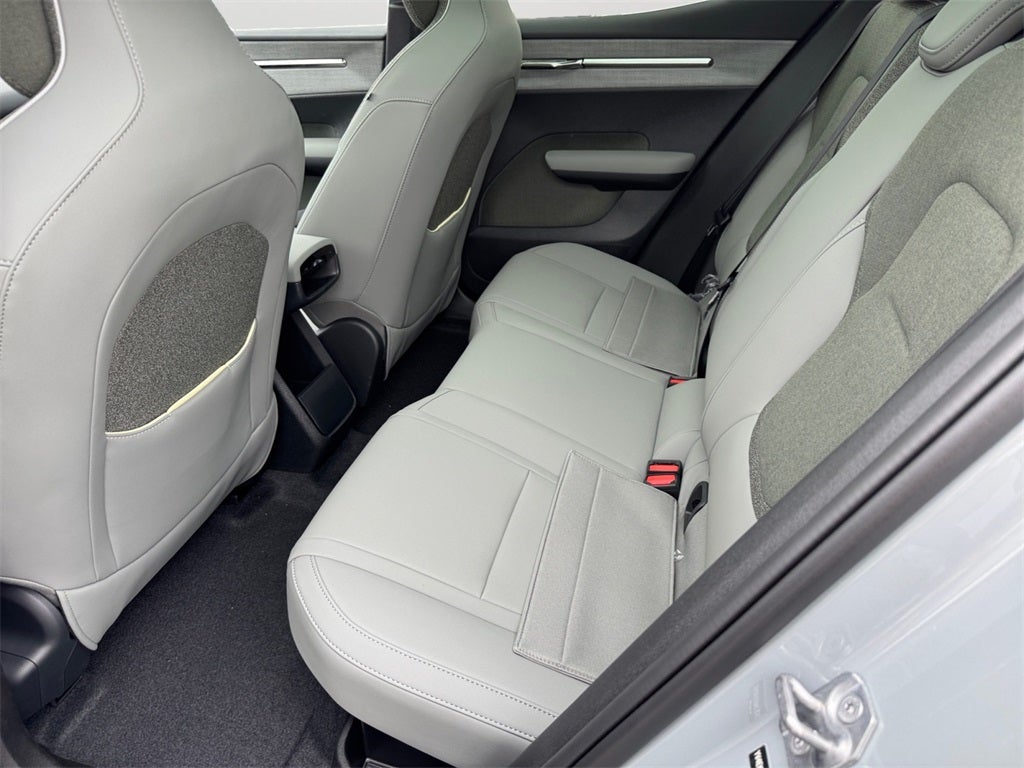 2025 Volvo EX30 Twin Motor Performance Plus