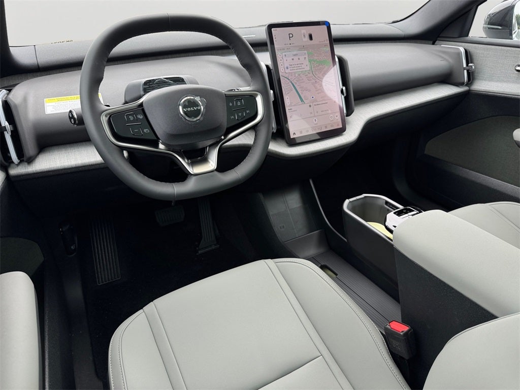 2025 Volvo EX30 Twin Motor Performance Plus