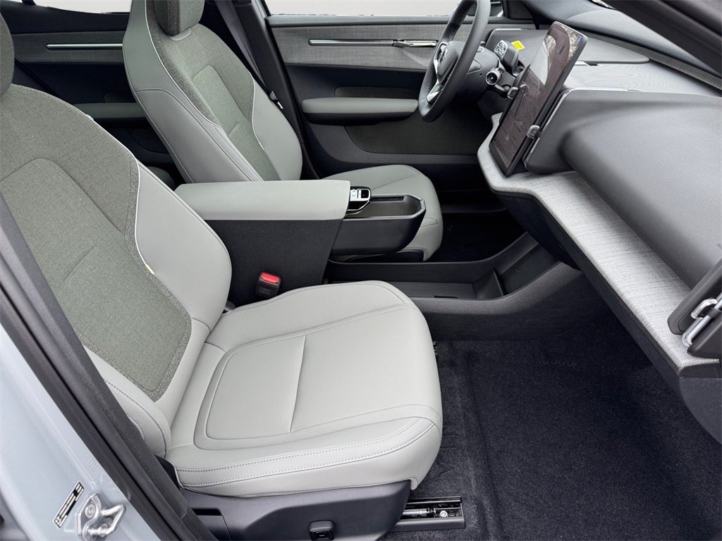 2025 Volvo EX30 Twin Motor Performance Plus