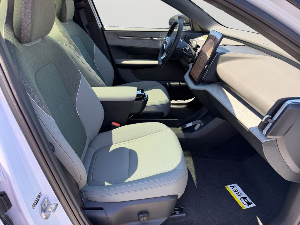 2026 Volvo EX30 Twin Motor Performance Plus