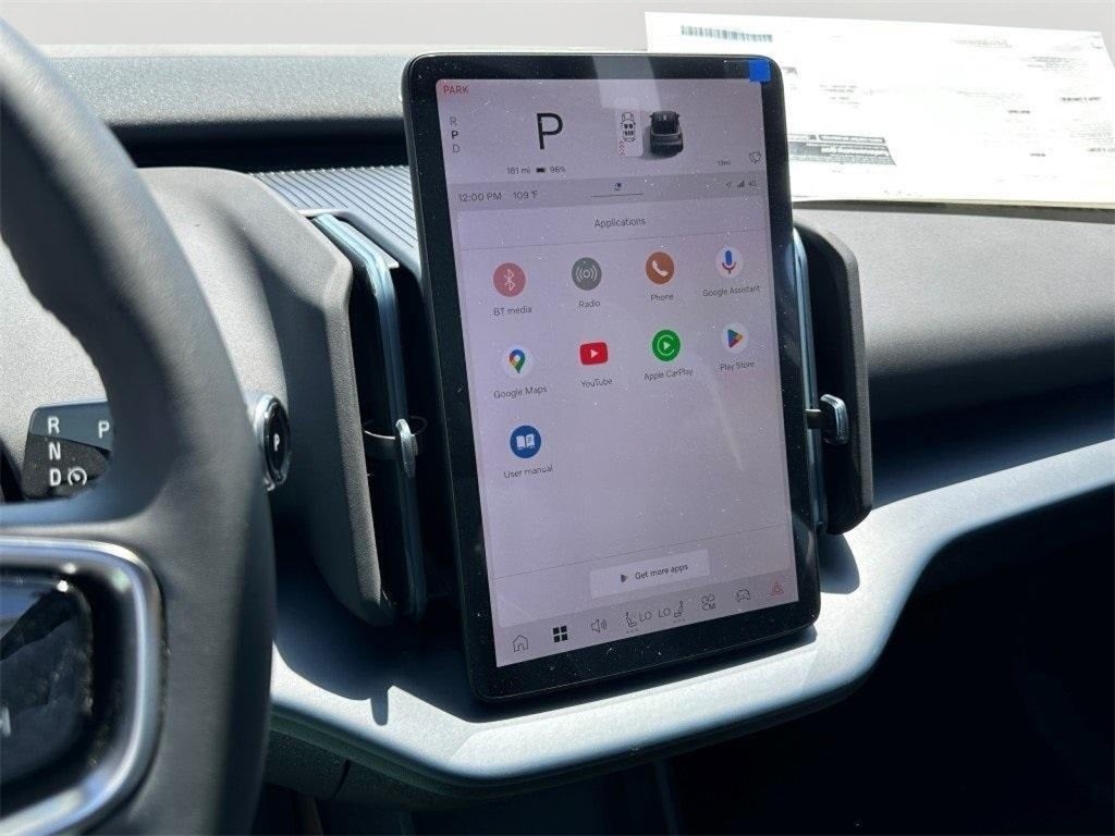 2025 Volvo EX30 Plus Twin Motor Performance