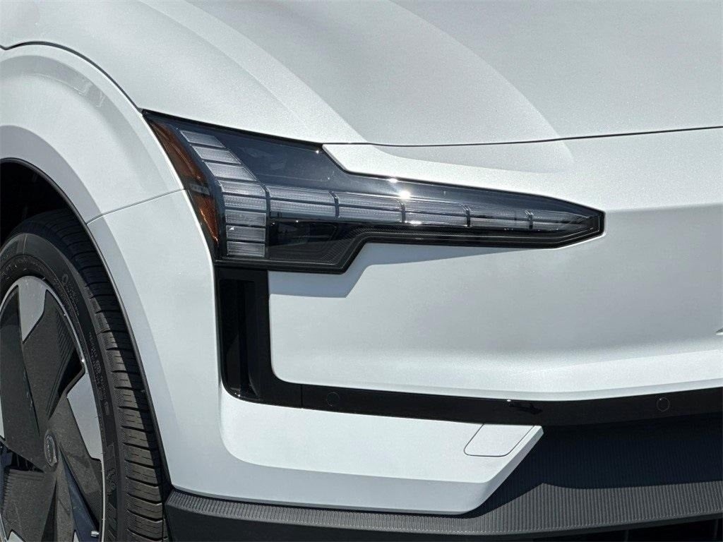 2025 Volvo EX30 Plus Twin Motor Performance