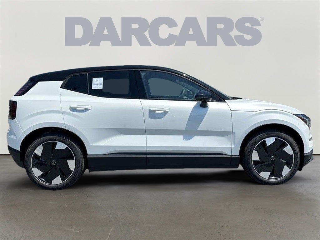 2025 Volvo EX30 Plus Twin Motor Performance