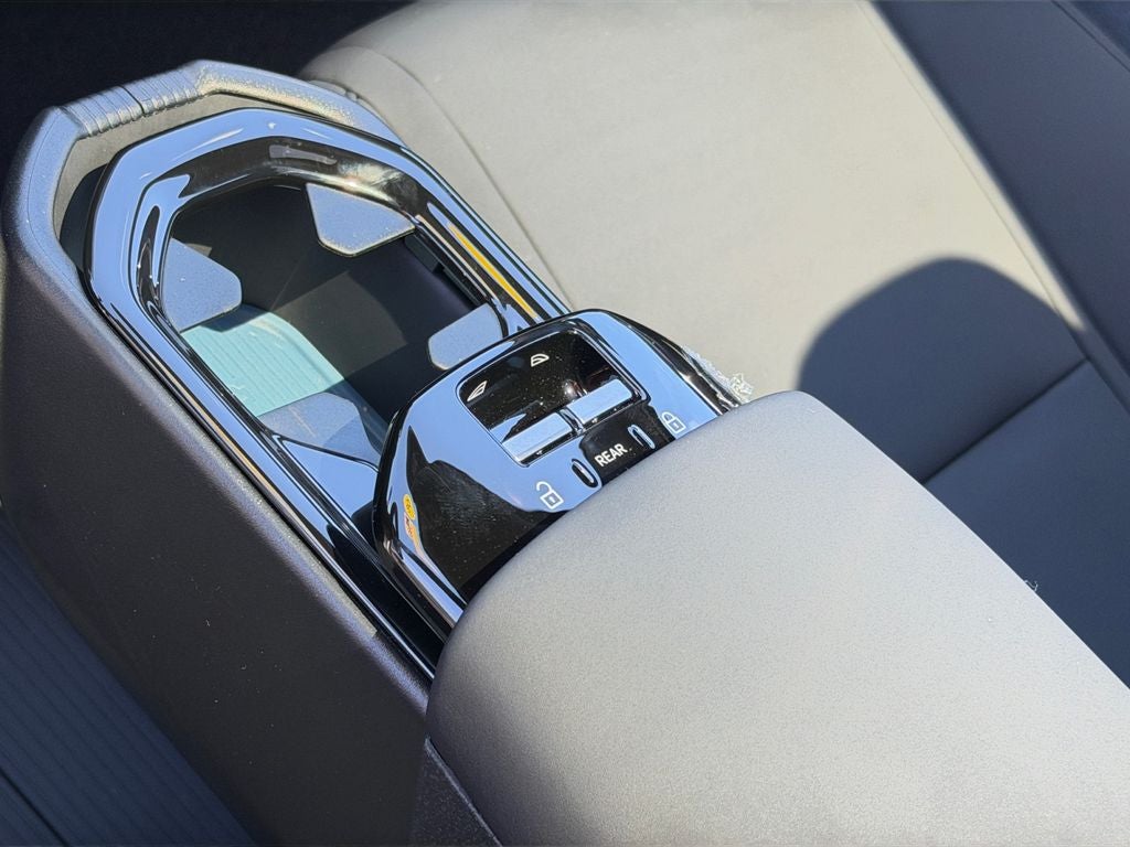 2025 Volvo EX30 Twin Motor Performance Plus