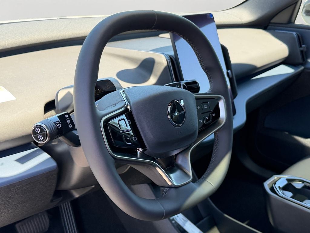 2025 Volvo EX30 Twin Motor Performance Plus