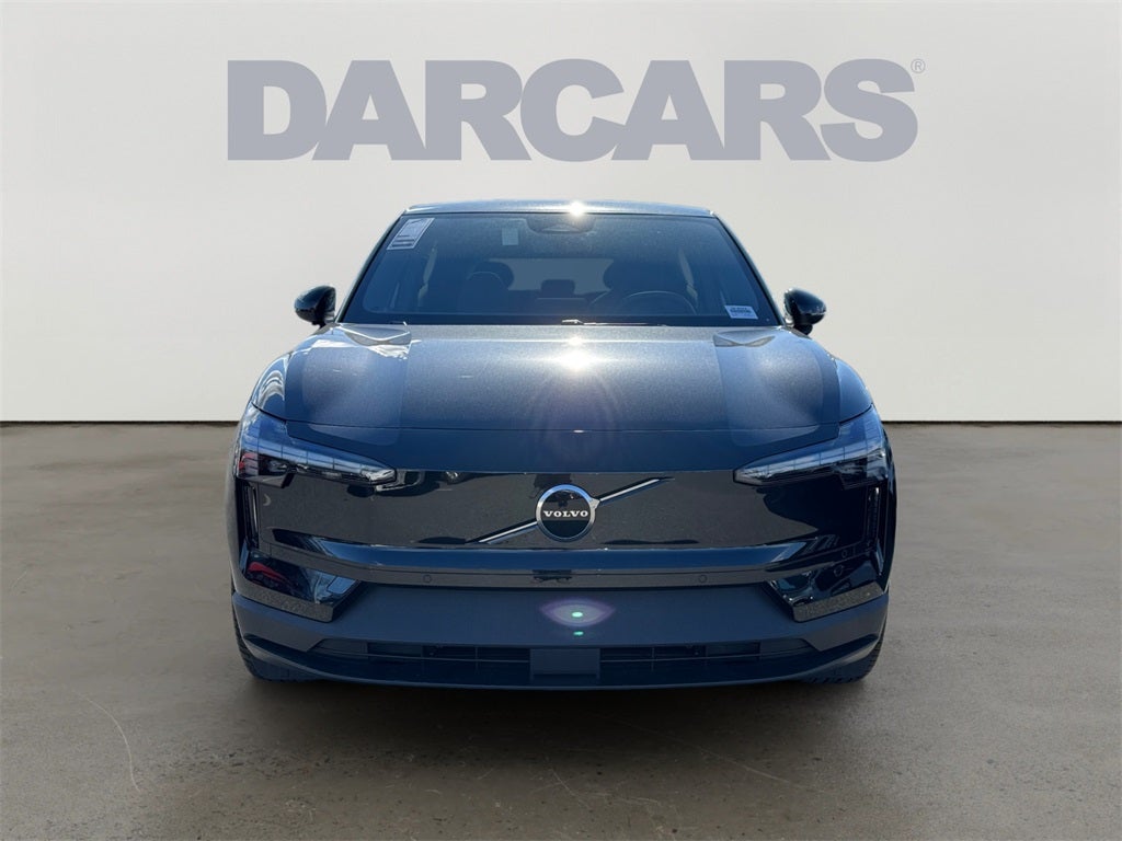 2025 Volvo EX30 Plus Twin Motor Performance