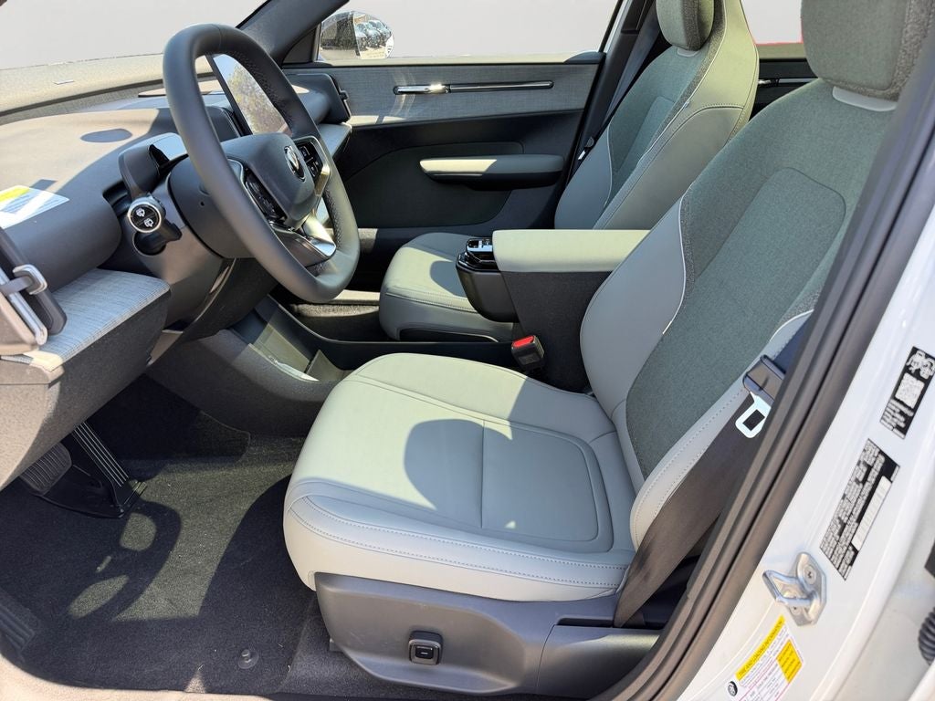 2026 Volvo EX30 Twin Motor Performance Plus